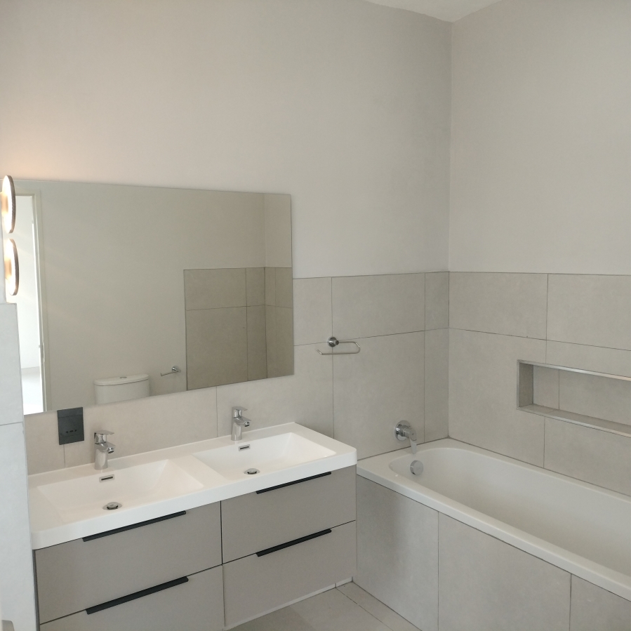 To Let 3 Bedroom Property for Rent in Cashan North West